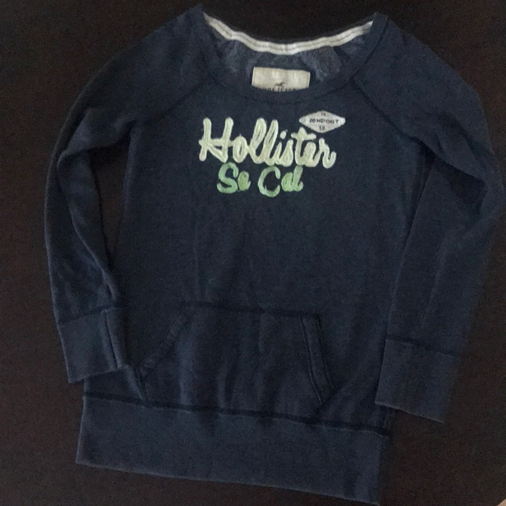 Hollister sweater
